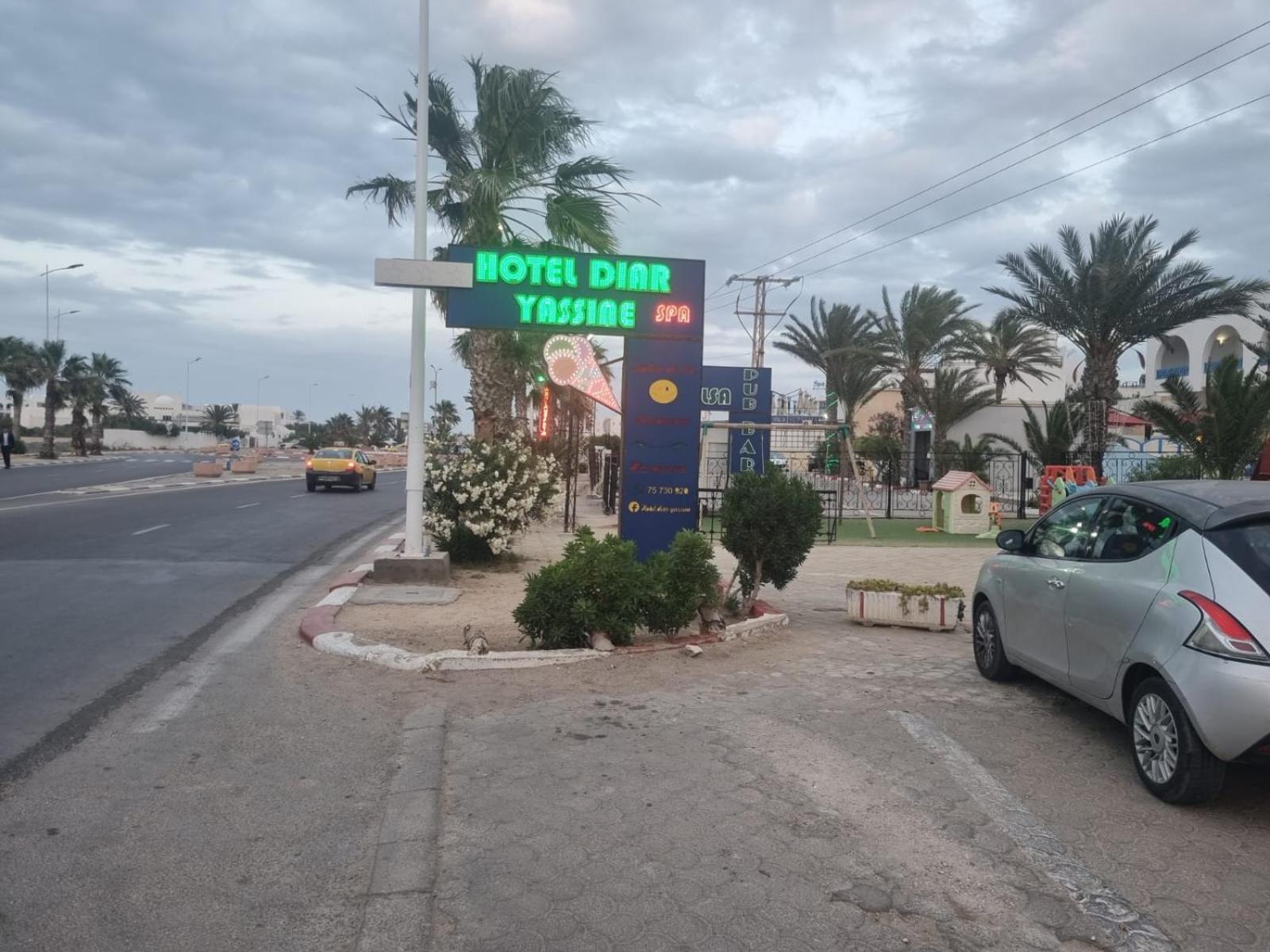 Hotel Diar Yassine 米多恩 外观 照片